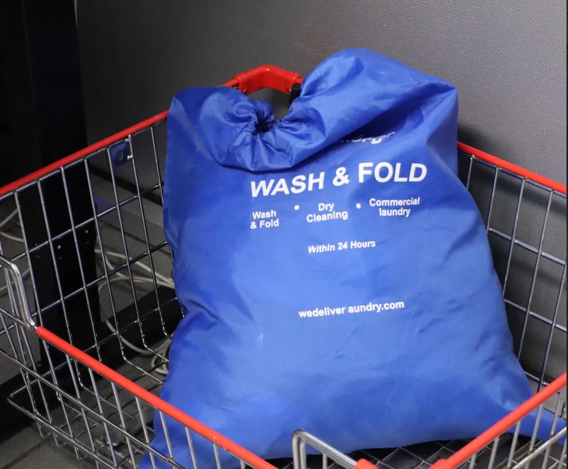 Professional dry cleaning pickup and delivery service